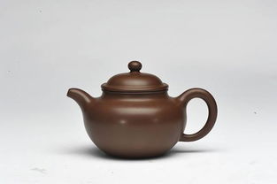 紫砂藝術 泥韻生輝，匠心獨運